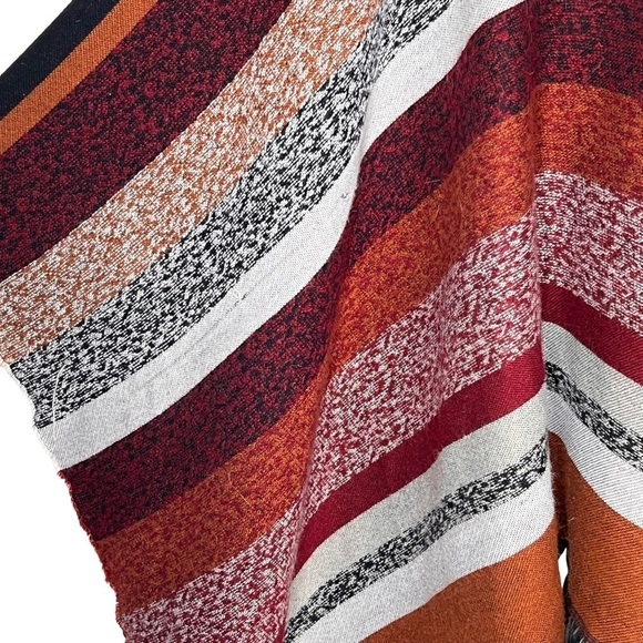 Andrew Mark Aztec Print Large Fringe Shawl Cape Wrap Autumn Colors Stripes Scarf - Picture 8 of 13